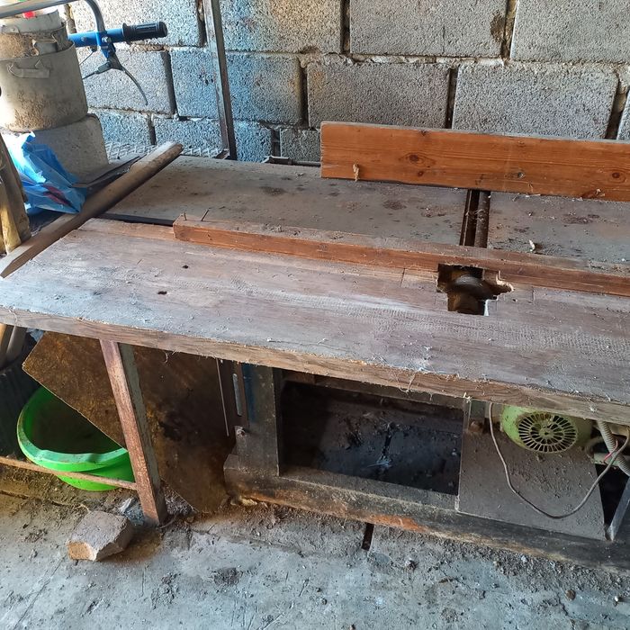 Деревообробний станок