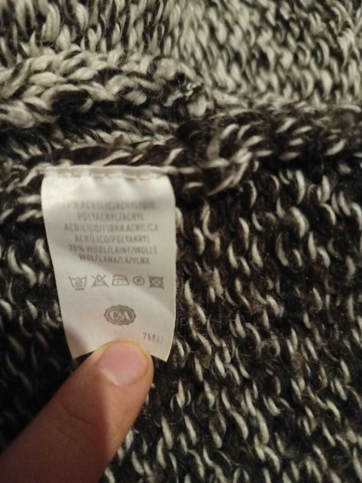 Sweter ciepły 150 C&A
