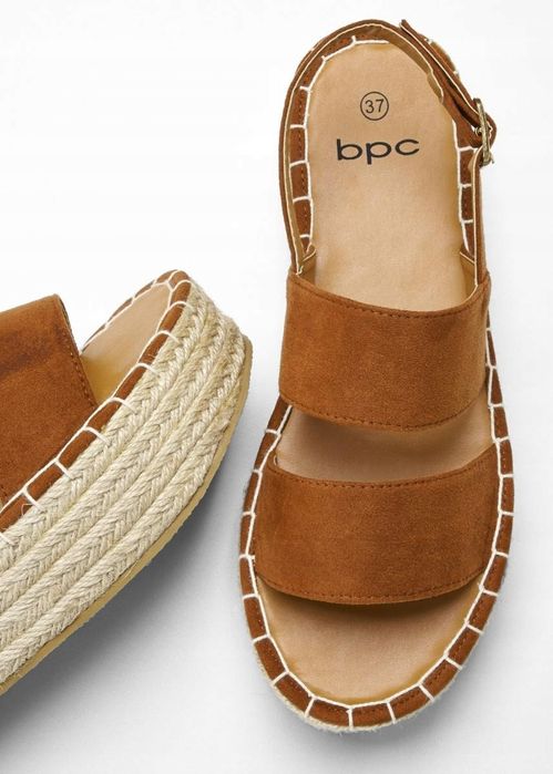 B.P.C sandały na platformie brązowe r.39