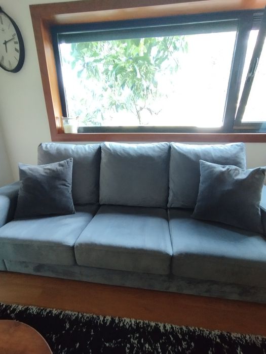 Sofá Grande Cinzento 3 Lugares Veludo