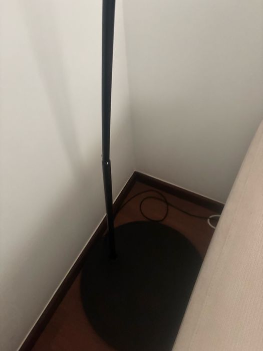 Candeeiro de Pé (em arco)