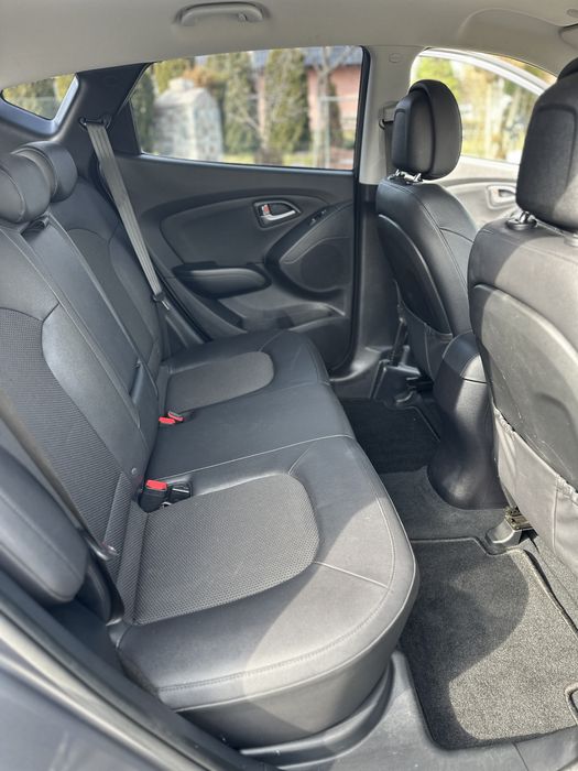 Hyundai  ix 35    1.6 benzyna  2015 r