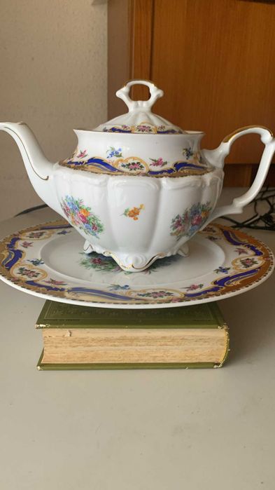 Bule de Chá Antigo em Porcelana Francesa Limoges (Apenas o Bule)