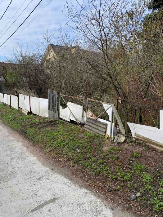 Круглик продам домик с участком