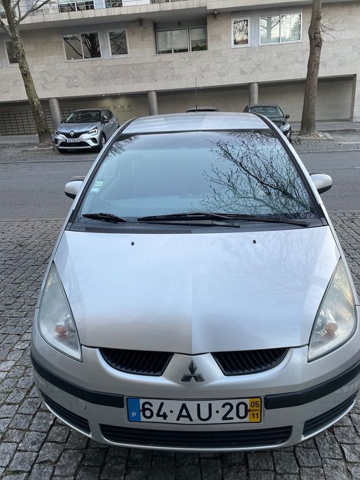 Mitsubishi colt 2005