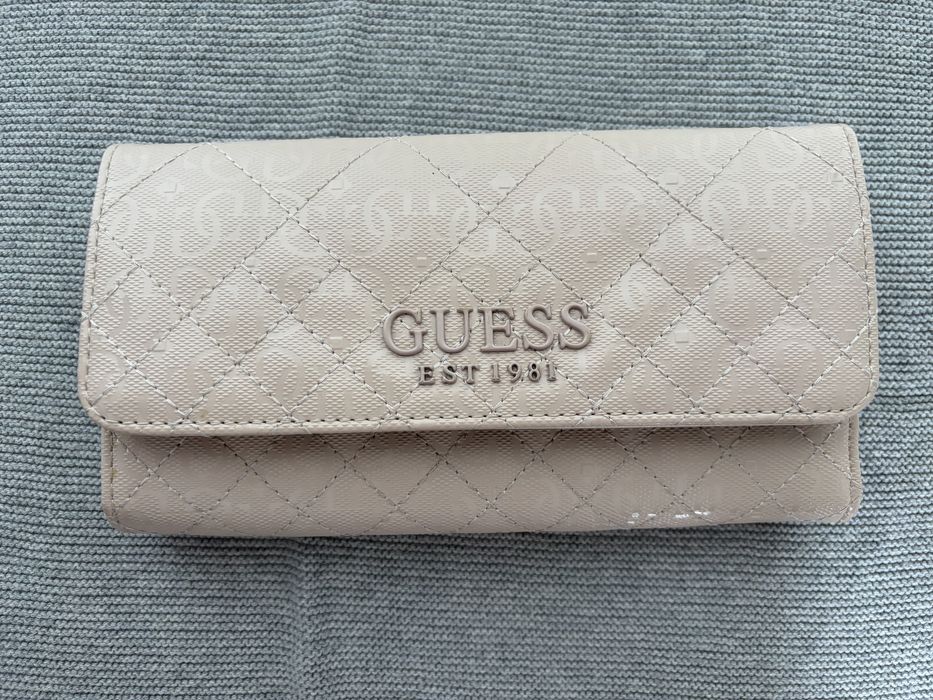 Portfel Guess duży