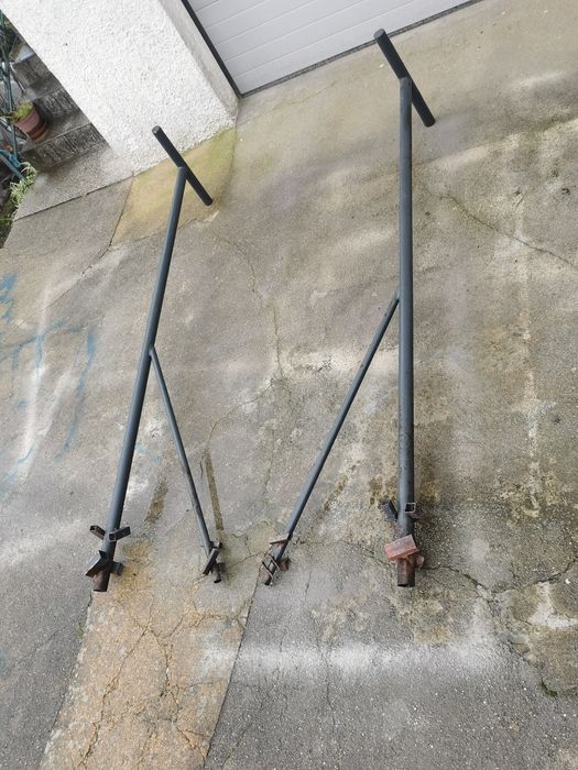 2 ferros para estendal