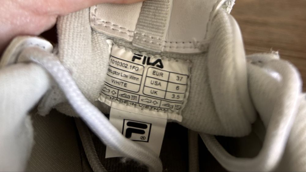 Sportowe buty fila