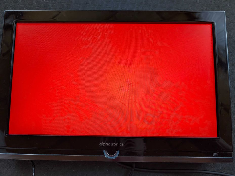 Telewizor Alphatronics R-19 DSB – 19”, DVD, DVB-T2/S2/C, 12/24V