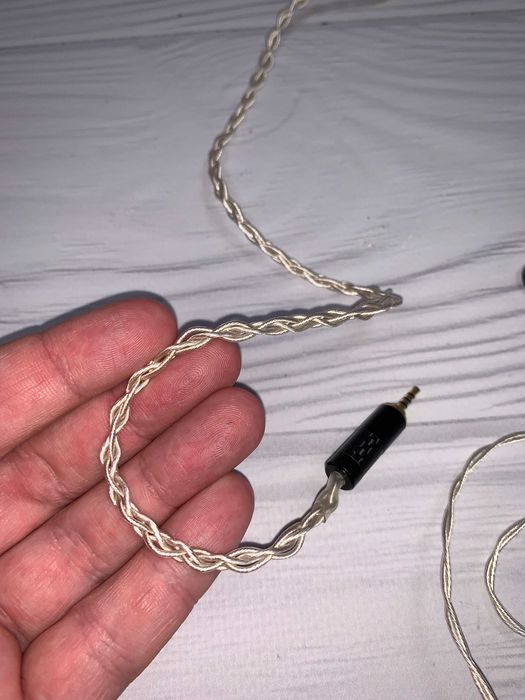 Cabo de auscultadores ISN Audio S4 MMCX – 2.5mm