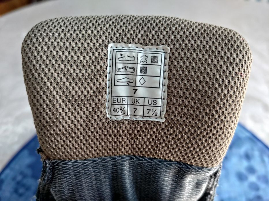 Buty trekkingowe Aigle rozmiar 40 i 2/3