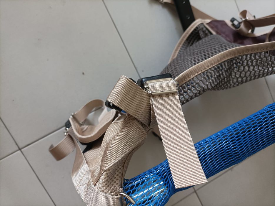 Cadeiras de rodas para animais de estimação de médio
e grande porte, carrinhos de rodas para cães grandes,
auxiliares de caminhada para reabilitação,