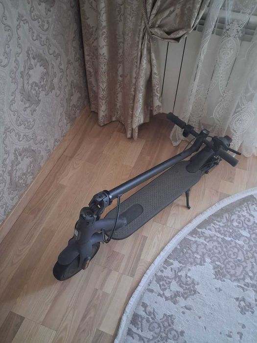 електросамокат Xiaomi б/у, торг