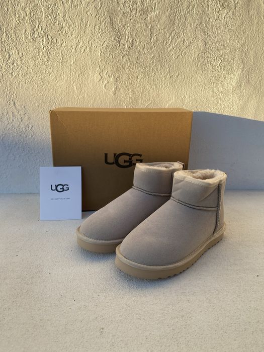 Botas UGG novas 39
