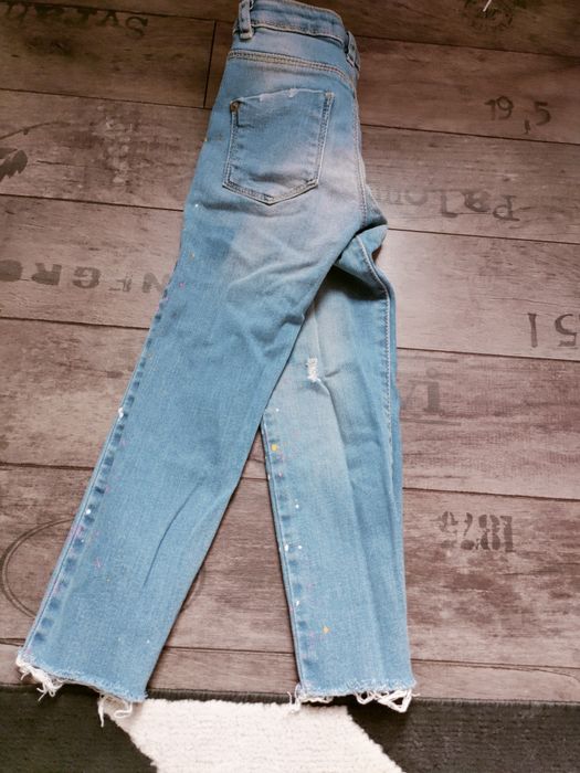 Spodnie jeansowe zara