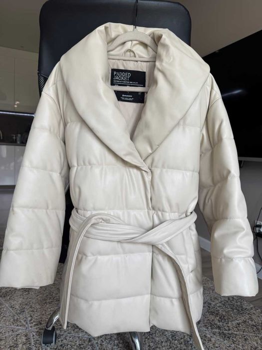 Kurtka zimowa damska Stradivarius, rozmiar S (36)