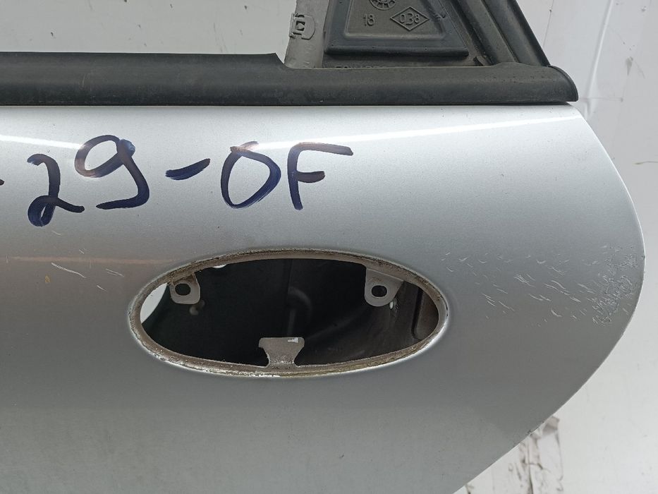 Porta Traseira Esquerda - RENAULT LAGUNA I (B56_, 556_) | 93 - 02