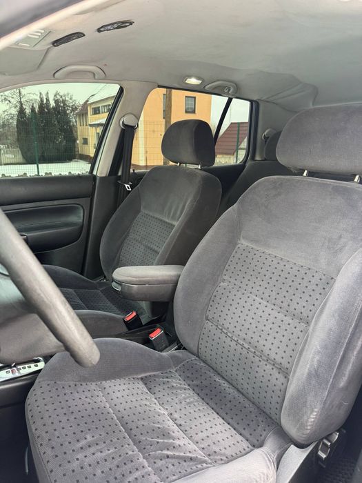 Продам Volkswagen Golf IV 1.6 газ/бензин, автомат