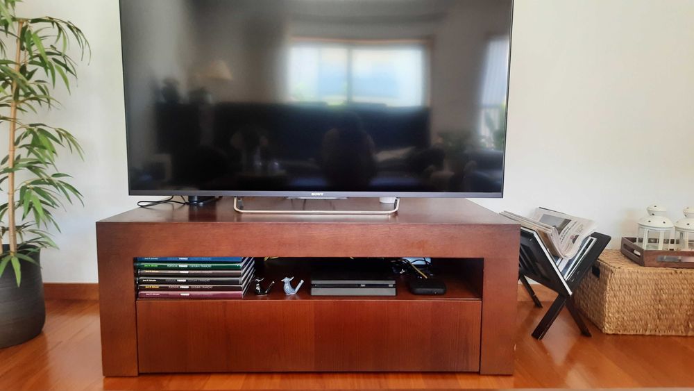 Móvel TV + Mesa centro