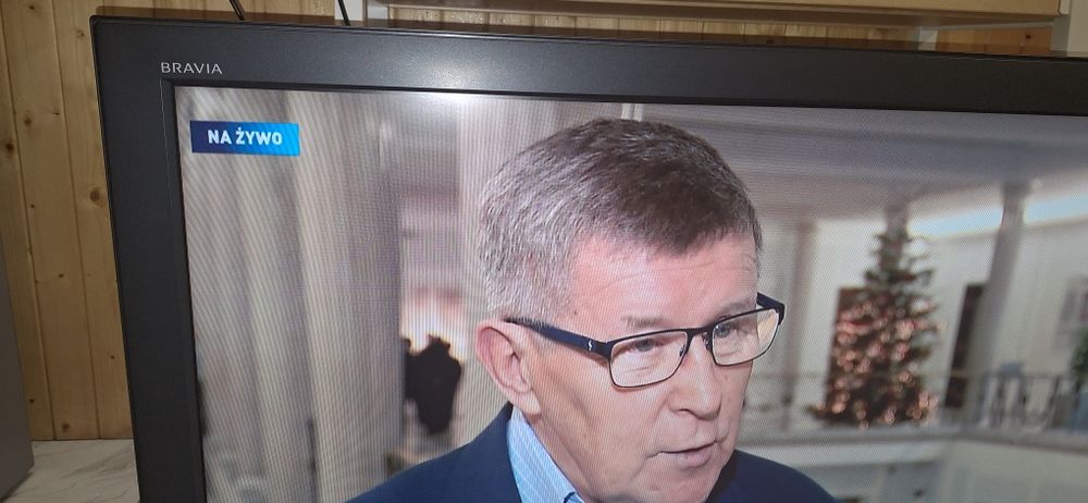 KDL40U2530 TV Sony 40" FullHD, podstawa+pilot. Sprawny.