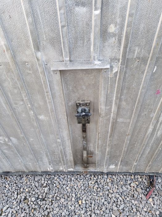 Brama uchylna, masywna, 2550x2250