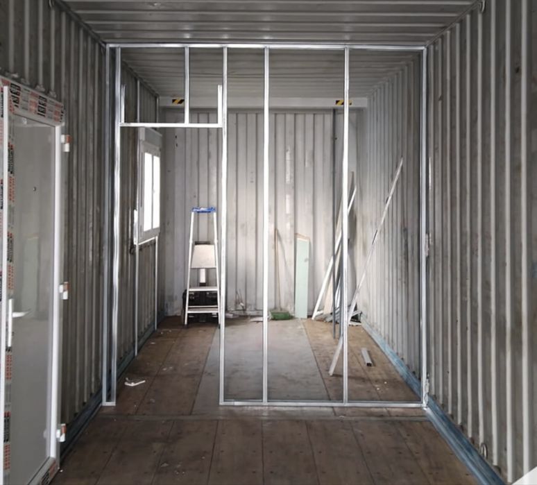 Casa modelar/contentor