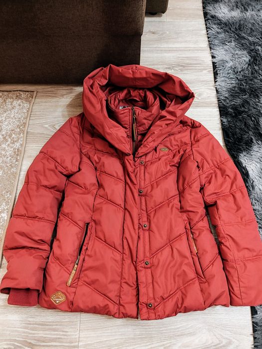 женская парка 46р СРОЧНО ПРОДАЖА!