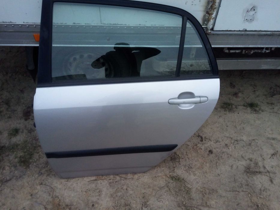 toyota COROLLA E12 drzwi lewy tył vin N S NADWOZIE HB  kolor 199