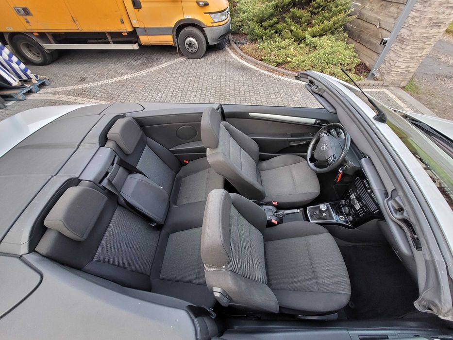 Opel Astra Twin Top 1,8 140KM cabrio - w ofercie różne kabriolety