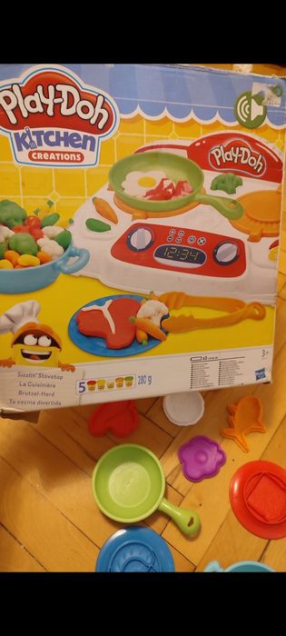 Playdoh kuchenka hasbro ciastolina