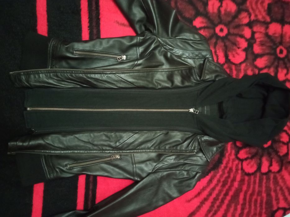 Кожаная куртка Mango