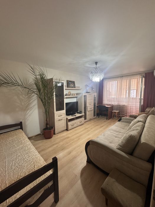 Квартира на Митниці по вул.Володимира Великого