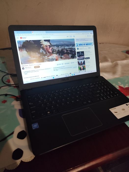Super Laptop Asus Intel 4gb szybki dysk SSD Nowa Bateria TANIO
