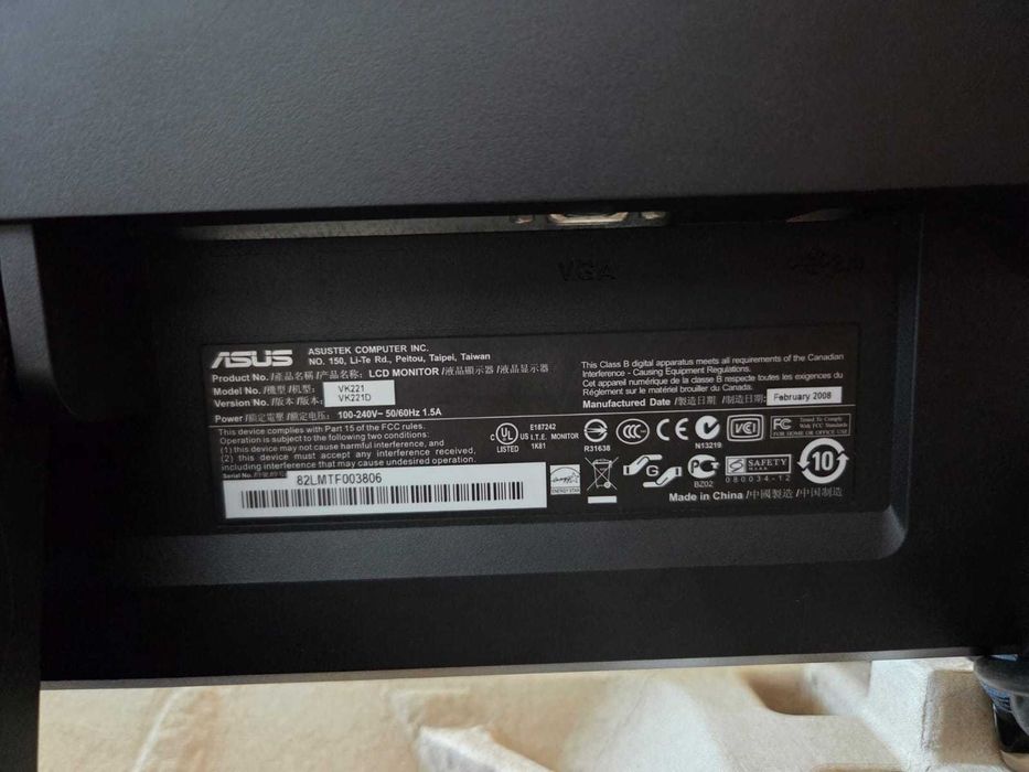 Monitor ASUS VK221D - 21.6" WSXGA+ (1680x1050) - Excelente estado!