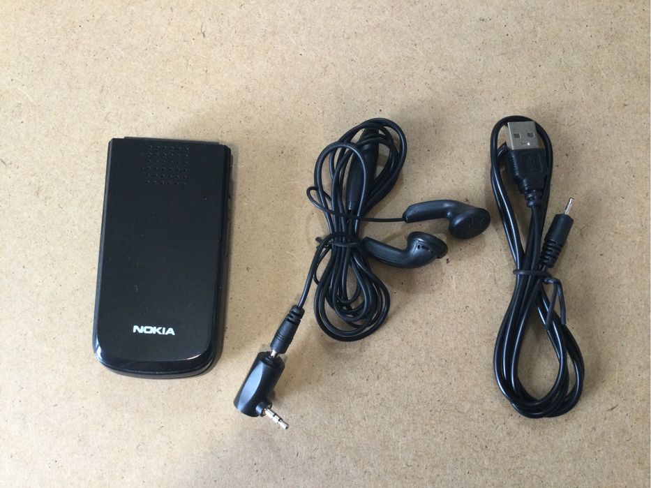 Телефон нокия 2720а-2.