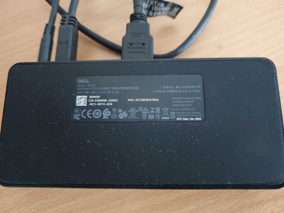 2× Монітор Samsung SR35 24" + док-станція Dell + стійка