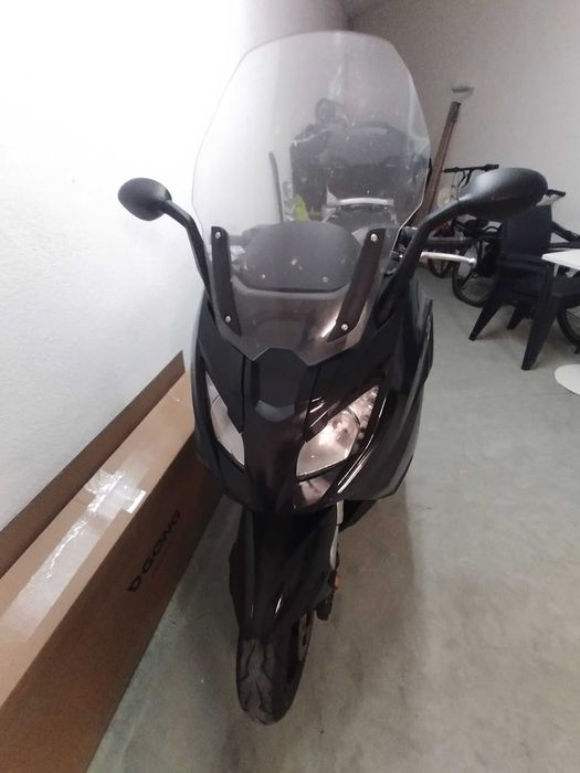 Maxi Scooter BMW 650 C Sport