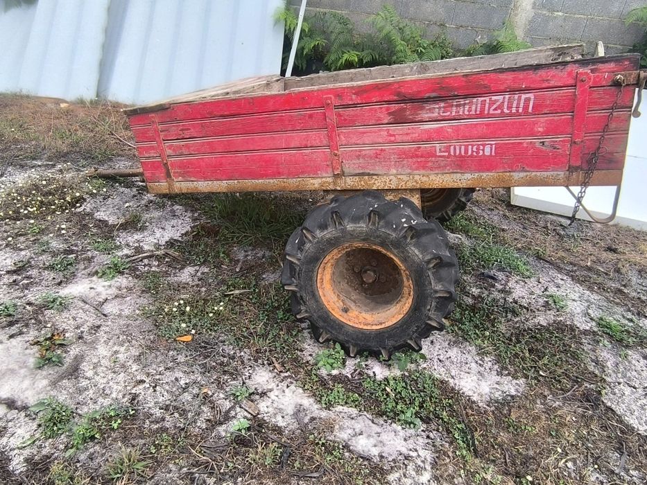 Trator Daedong 22cv
