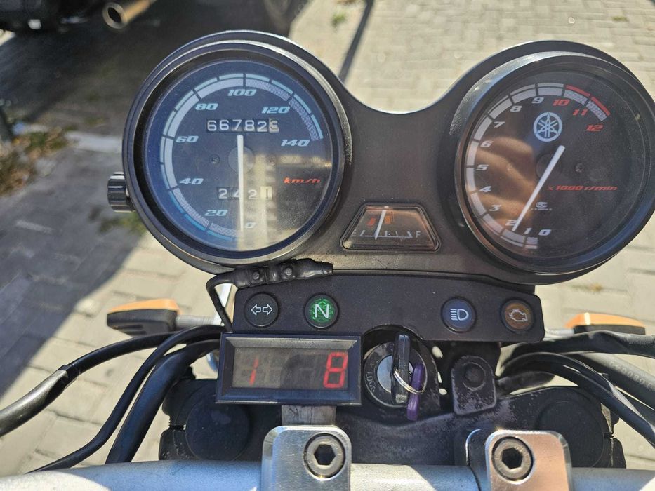 YAMAHA YBR original Ler descrição