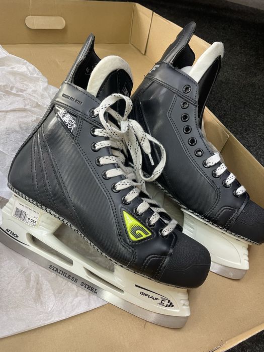 Ковзани 44 р. Graf supra