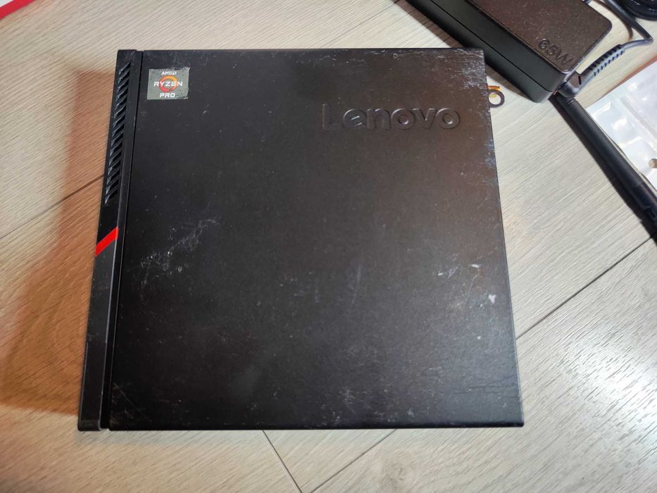 Lenovo M715Q AMD Ryzen 3 Pro 2200GE RAM 8GB SSD 256GB nvme Wi-Fi