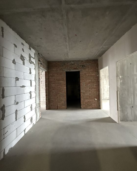 Продаж 2-кв від ВЛАСНИКА ЖК « Лебединий» вул. Ревуцького, 40-В метро