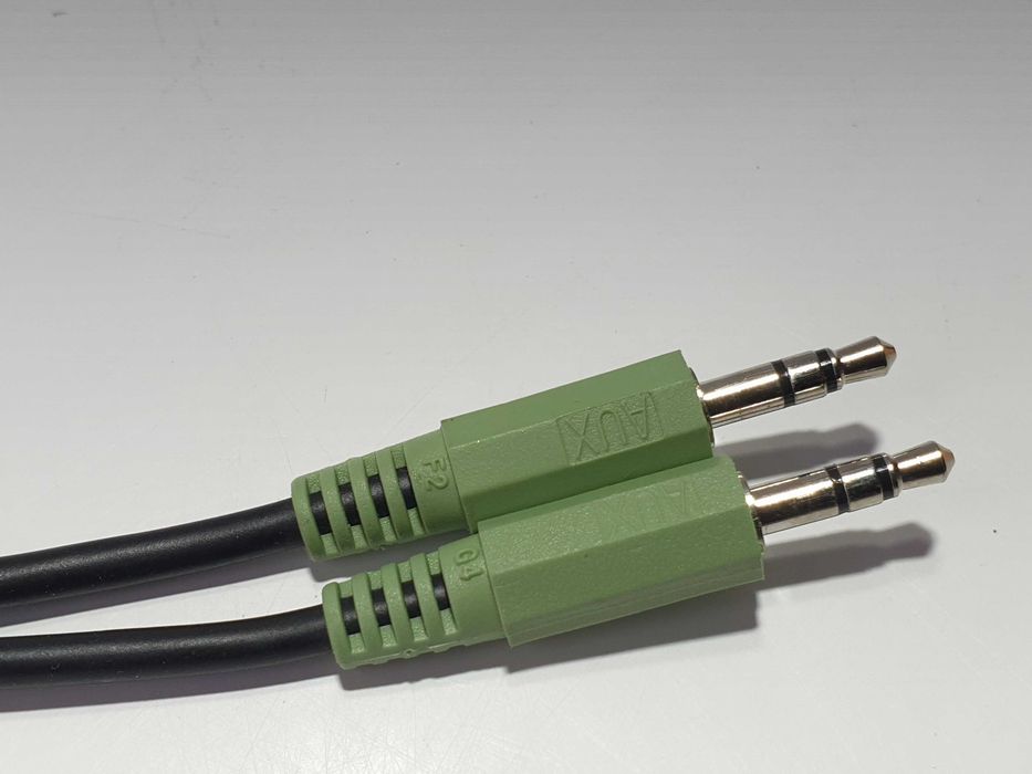 Аудіо кабель AUX 3.5мм jack Samsung 453030300120R BN81-01254A 1.8м