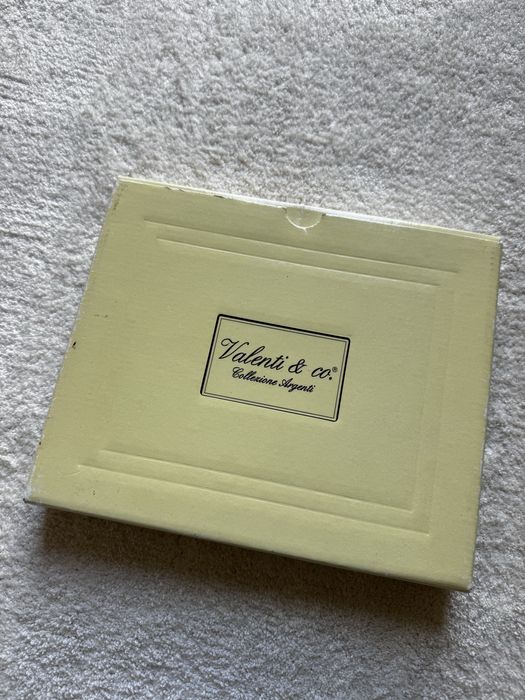 Antique Silver Frame64861833103745120