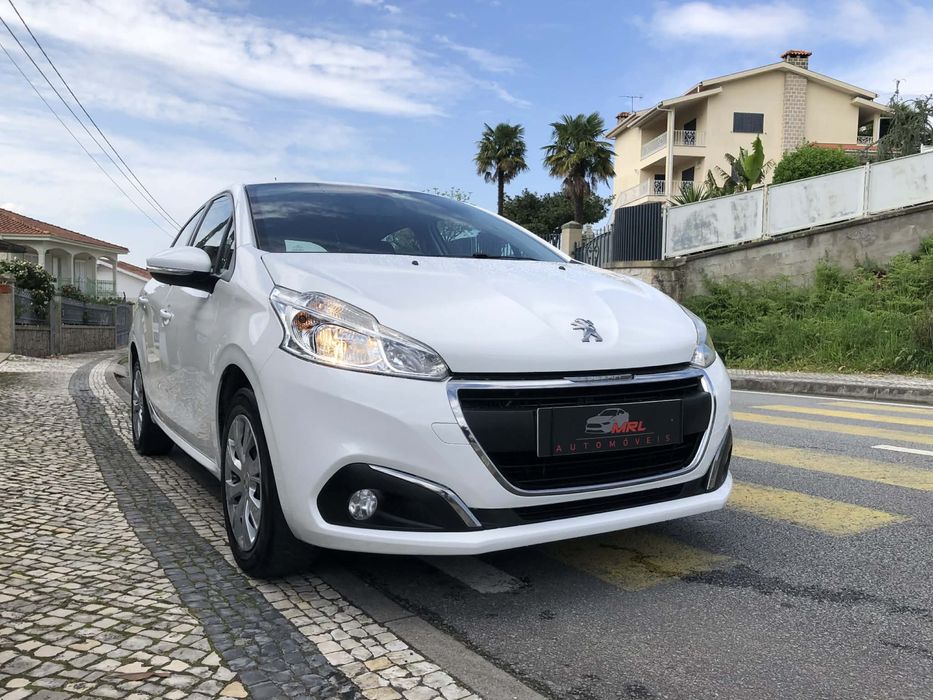 Peugeot 208 diesel 2020