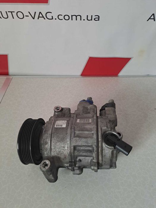 Компресор кондиціонера 8KD260805 на AUDI, VW