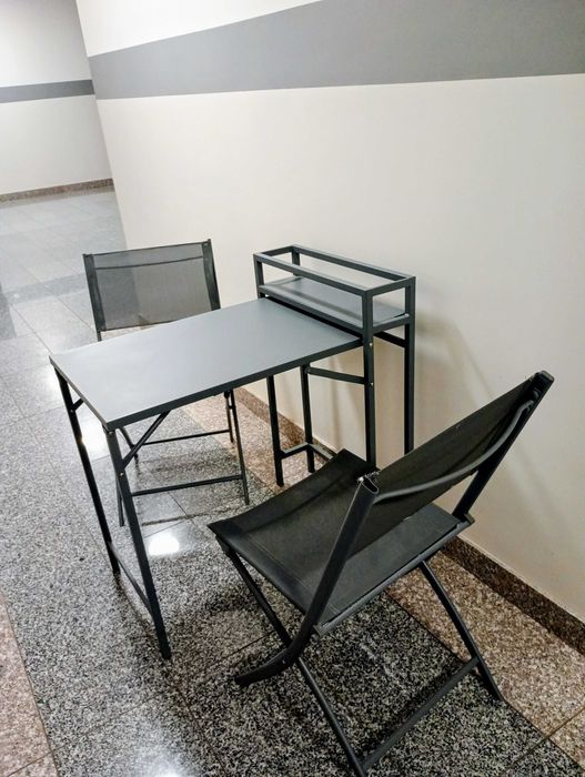 Sprzedam MEBELKI -do ogrodu -zestaw stól + 4 sztuki krzesla -nowka komplet za -425zl