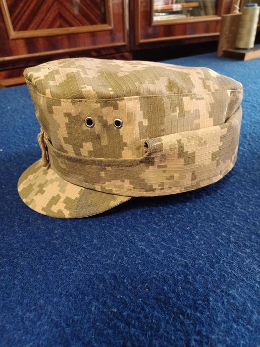 Кепка камуфляжная.