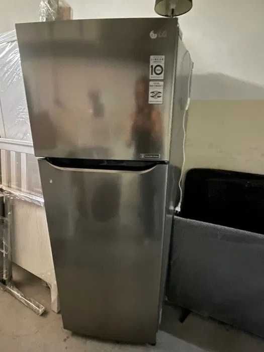 Frigorífico LG 333L – Bom Estado