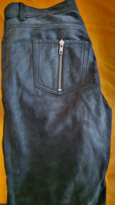 Calças Iceberg pele